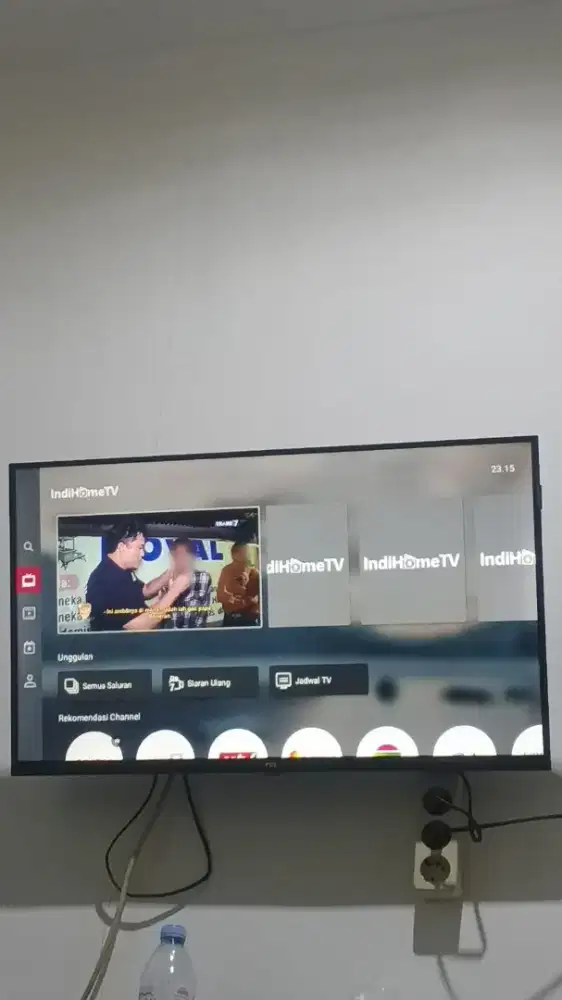 TCL Google TV QLED 32 Inch