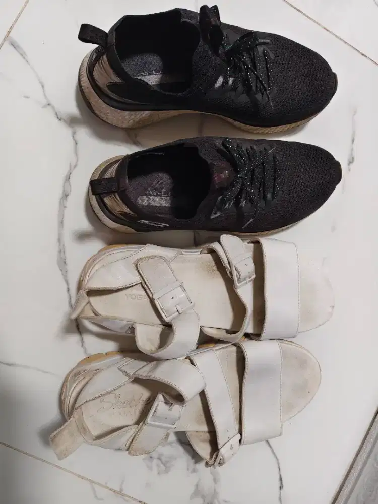 Sepatu dan sendal skechers PL