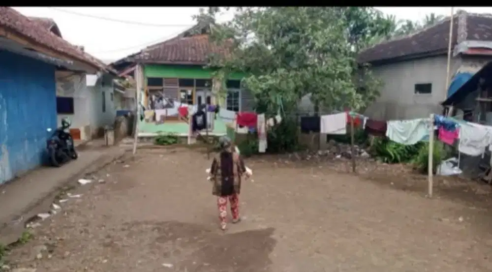 Jual Tanah dan Bangunan Rumah