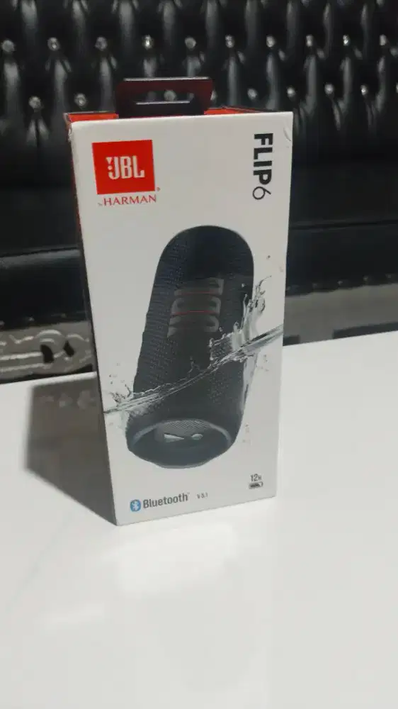 JBL flip 6 speaker bass