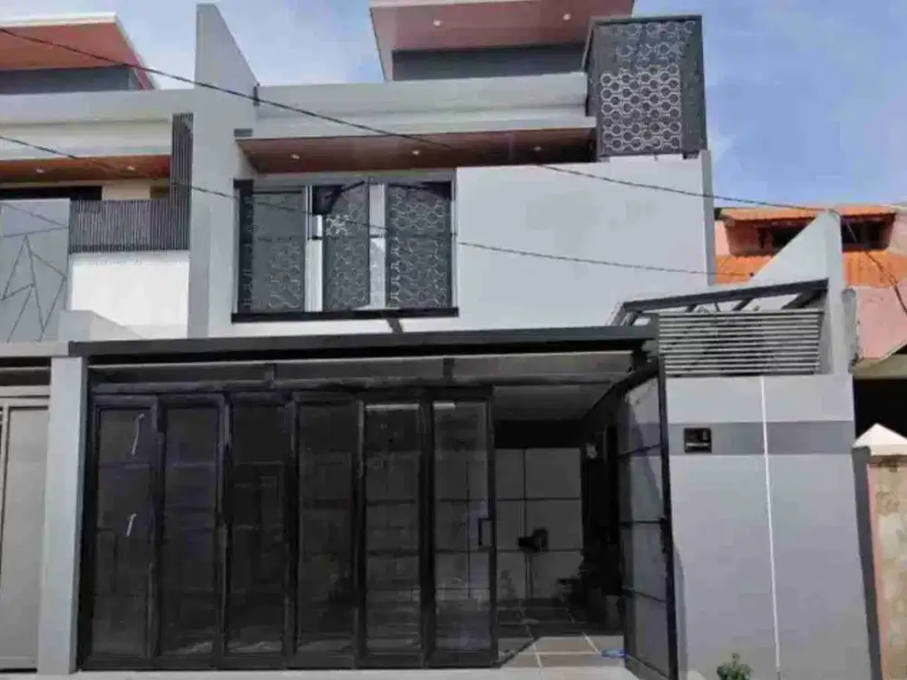 Jual Cepat Rumah Minimalis 2Lt Strategis Baru Gress Grand Harvest Kebraon Surabaya