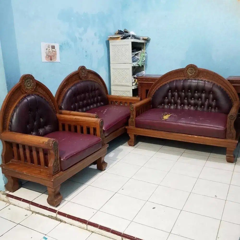 Dijual Sofa Kayu Ukir 221 dan Meja Kabinet TV