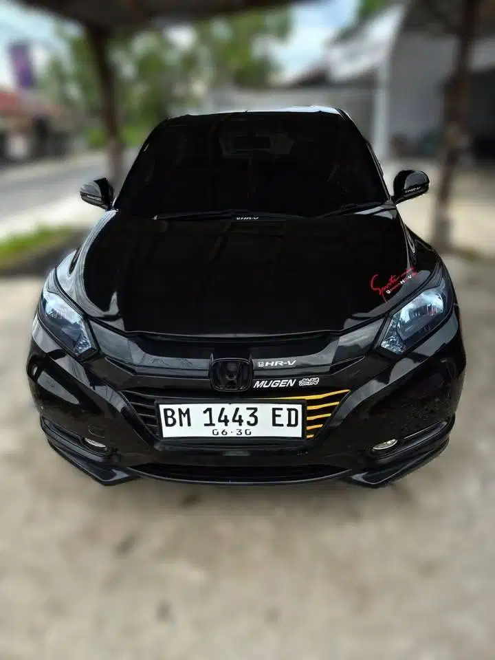 Jual Mobil HRV Manual 6 Speed