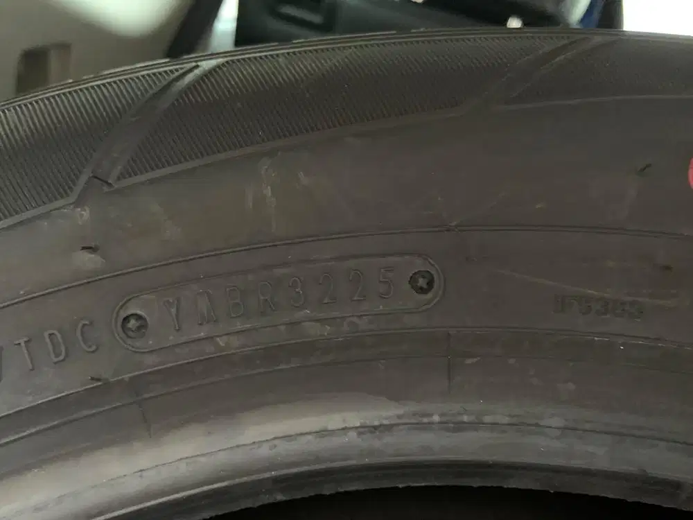 Ban baru Dunlop nik.2025 sportmax R18 235-60