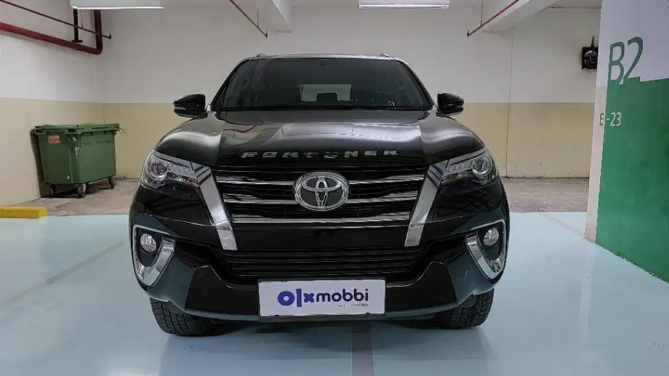 DP MURAH Toyota Fortuner 2.4 4x2 VRZ Solar-AT 2019 Hitam CBJYB