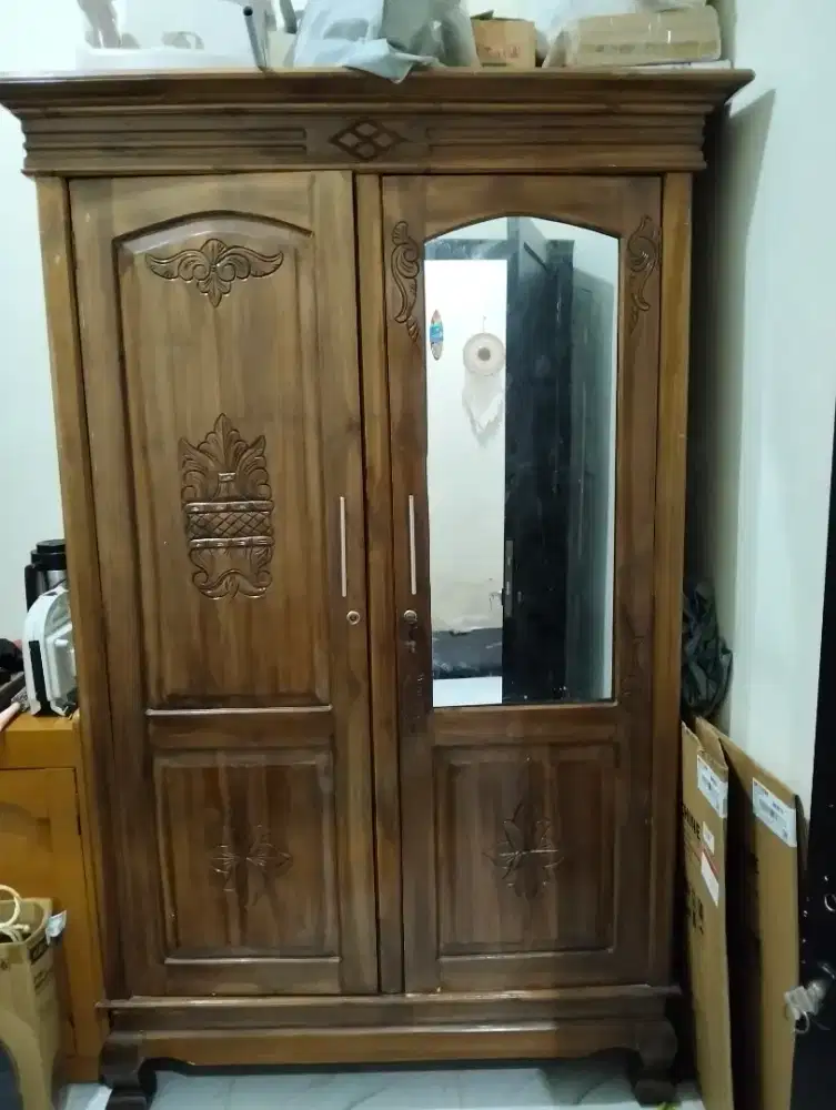 Lemari jati (100% kayu jati)