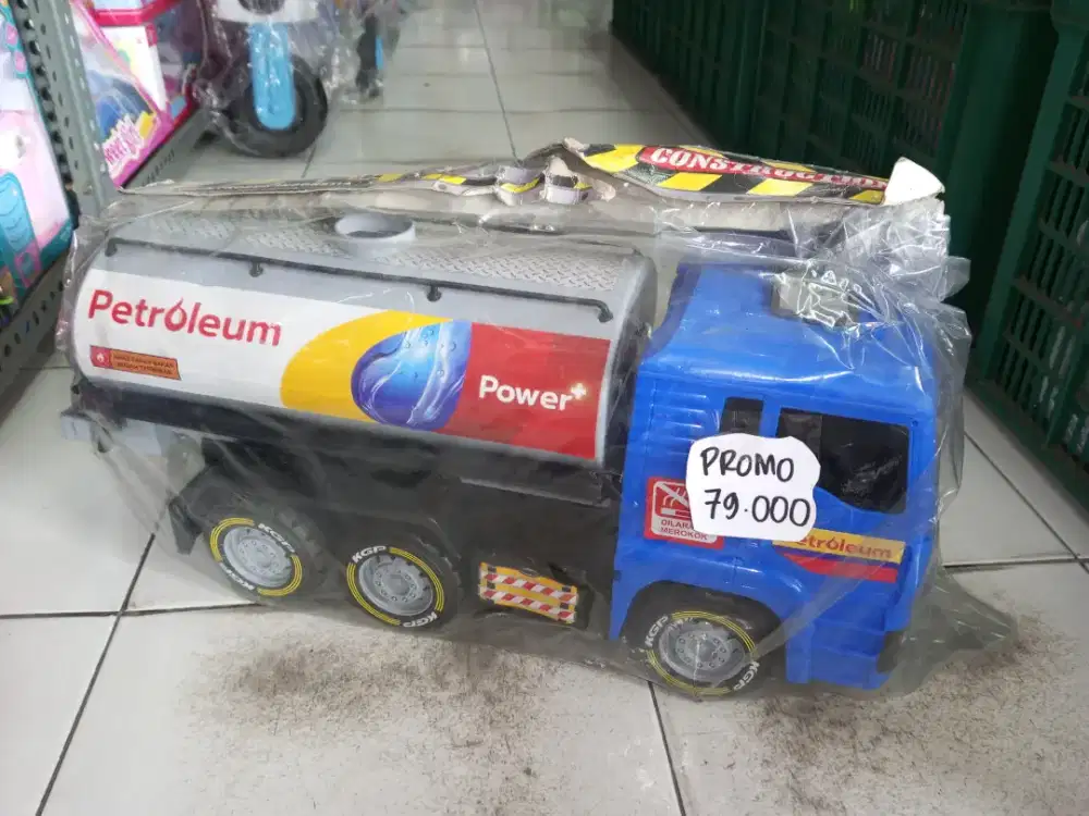 PROMO Mainan Anak Truk Tangki