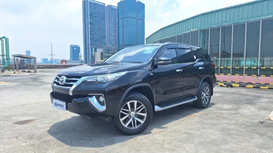 Toyota Fortuner 2.7 4x2 SRZ Bensin-AT 2018
