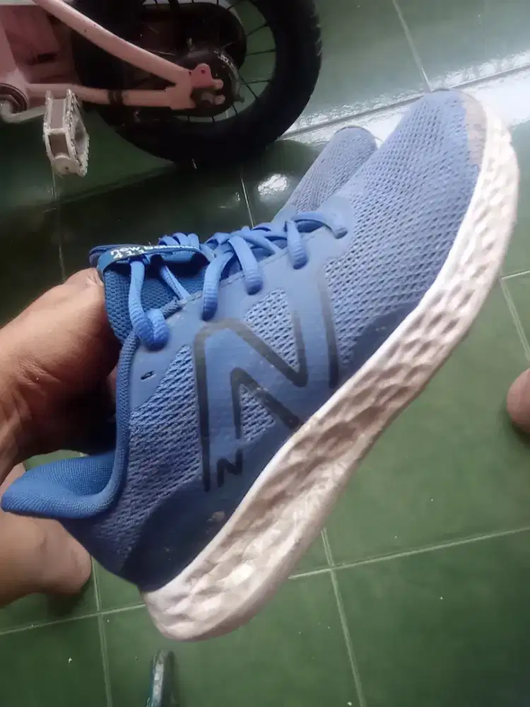 Sepatu NB original, size 43 90%