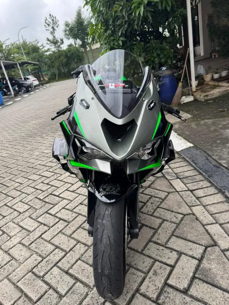 Jual ZX6R 2024 low km, like new