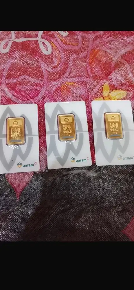 Emas antam keping 10 grm