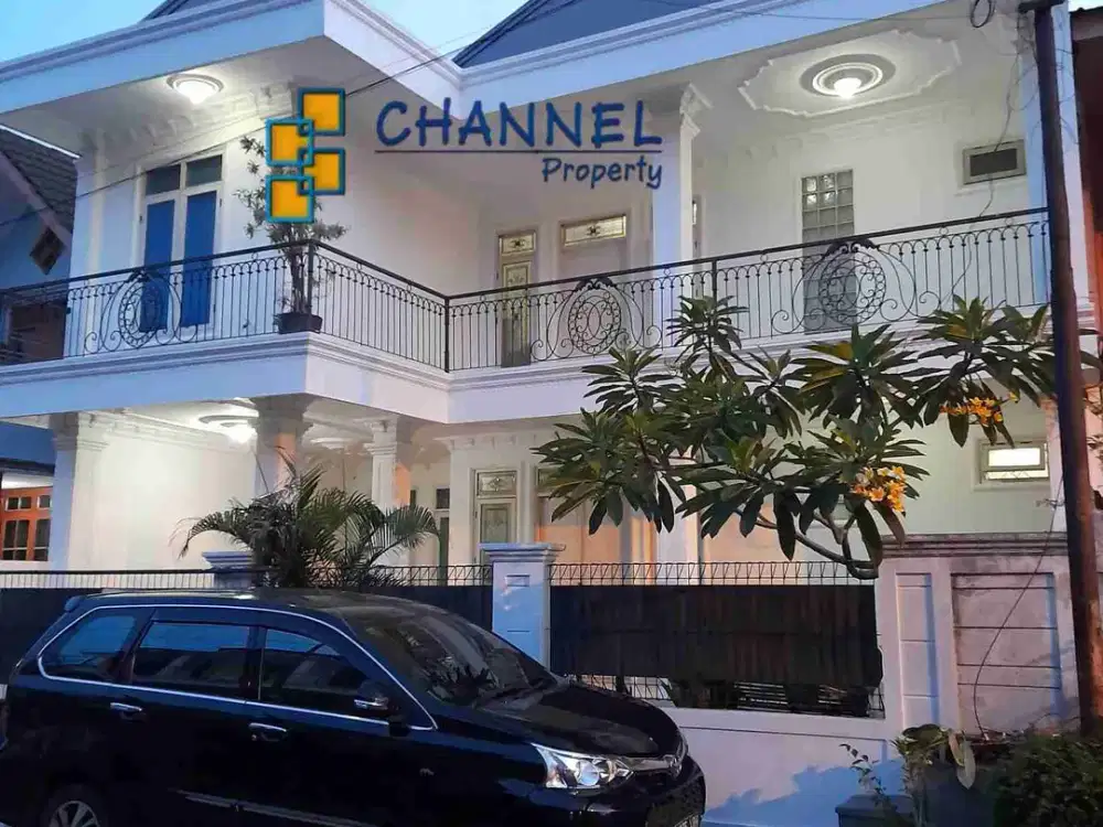 Jual Rumah Mewah Hunian Strategis Griya Loka Bsd Tangsel, Fl