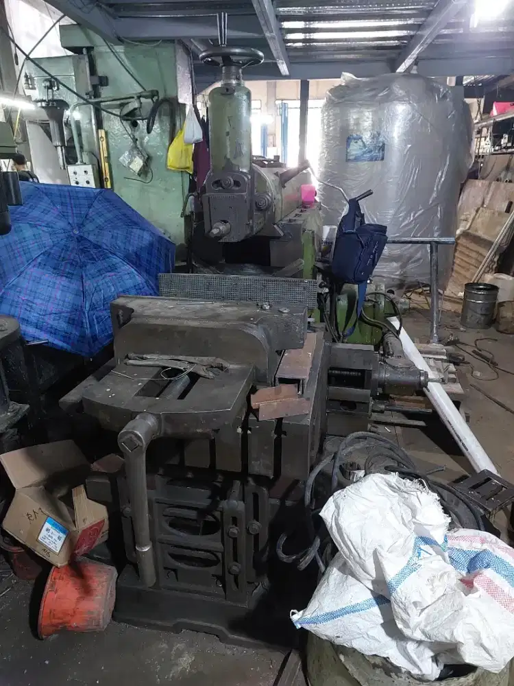 Mesin skrap besar panjang bekas