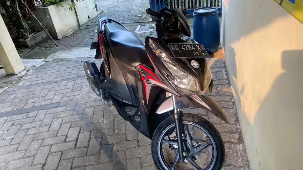 Vario 125 2014 Nego Tipis
