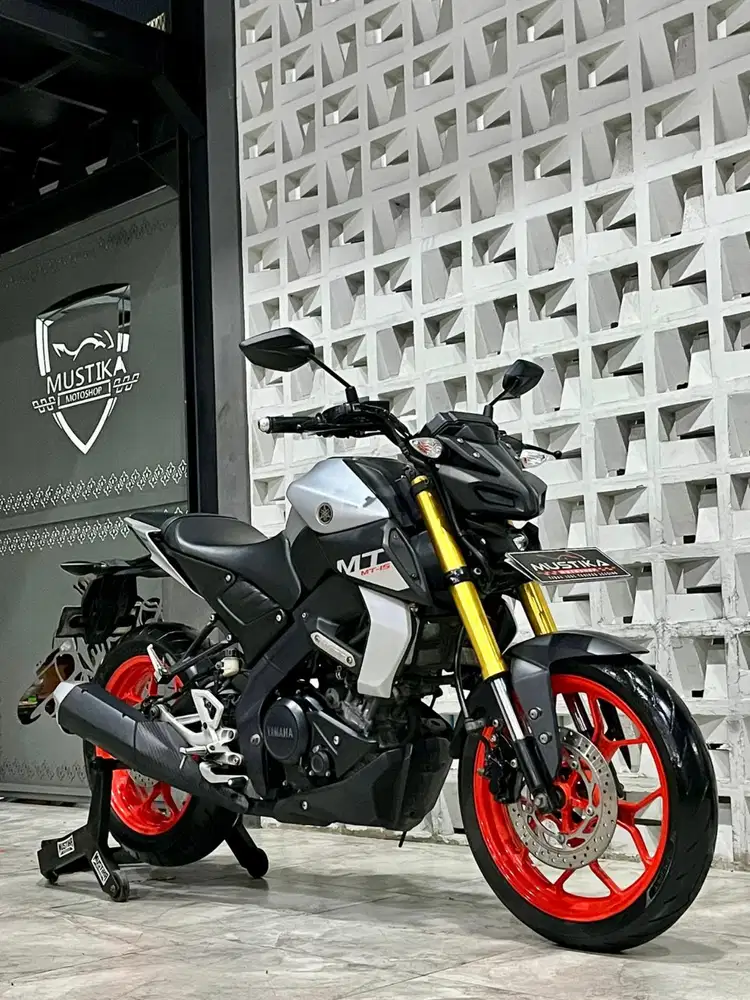 YAMAHA MT15 2019 - Chintia Mustika