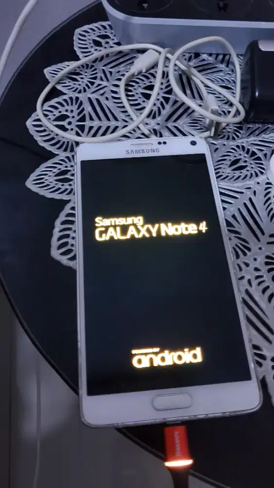 Galaxy Note 4 putih