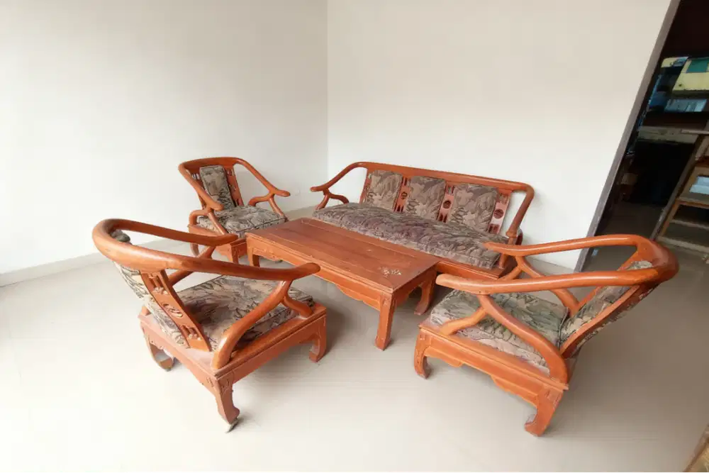 Kursi tamu jati 3.1.1.1 + meja