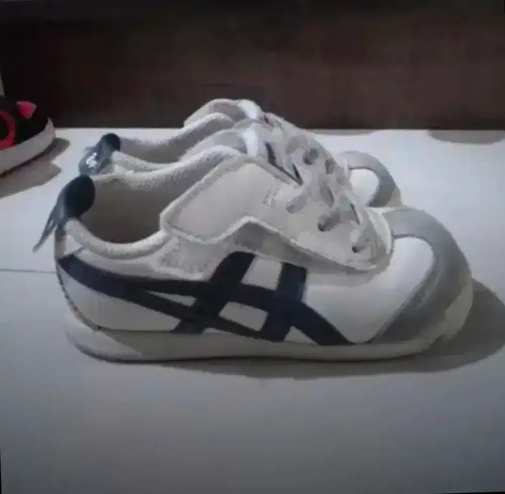 Sepatu anak onitsuka