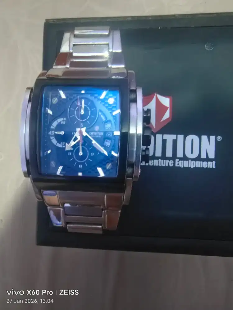 Jam tangan Expedition