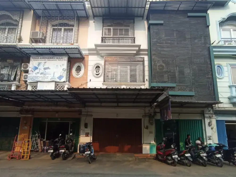 Ruko Bagus Bebas Banjir di Kawasan Bisnis City Resort Cengkareng