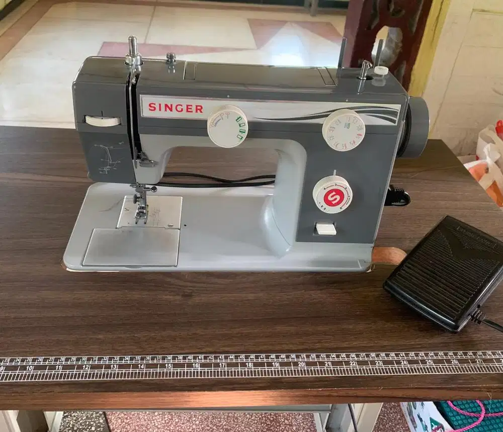 Jual mesin jahit singer 984 dan meja