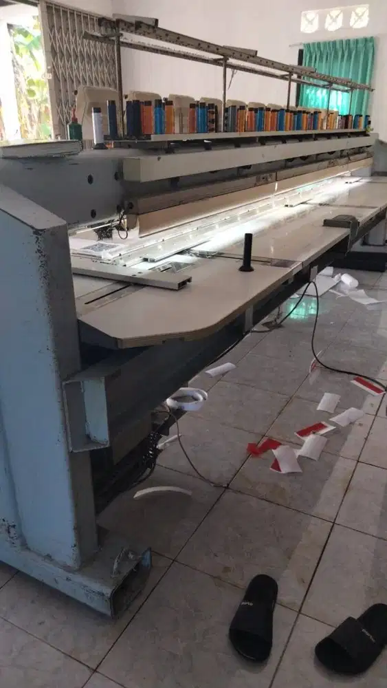 Mesin Bordir komputer Merk Barunda 2005