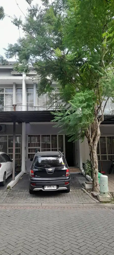 Dijual Rumah 2 Lantai di Residence One Bsd