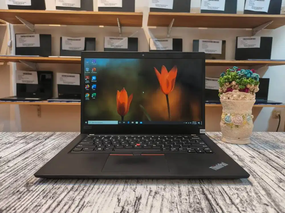 LENOVO THINKPAD X390 CORE i5 GEN8/RAM 16GB//SSD 512GB