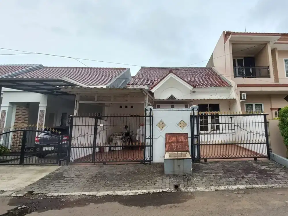 Rumah 1 lantai lokasi strategis di Villa Melati Mas BSD City