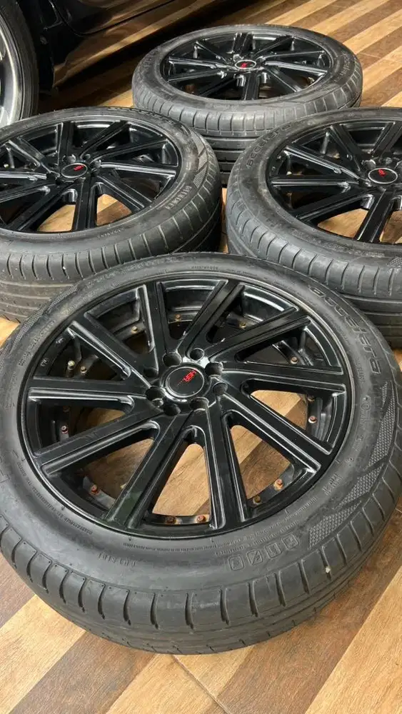 Velg Hsr R18 + Ban 90% Raize rocky avanza livina DLL