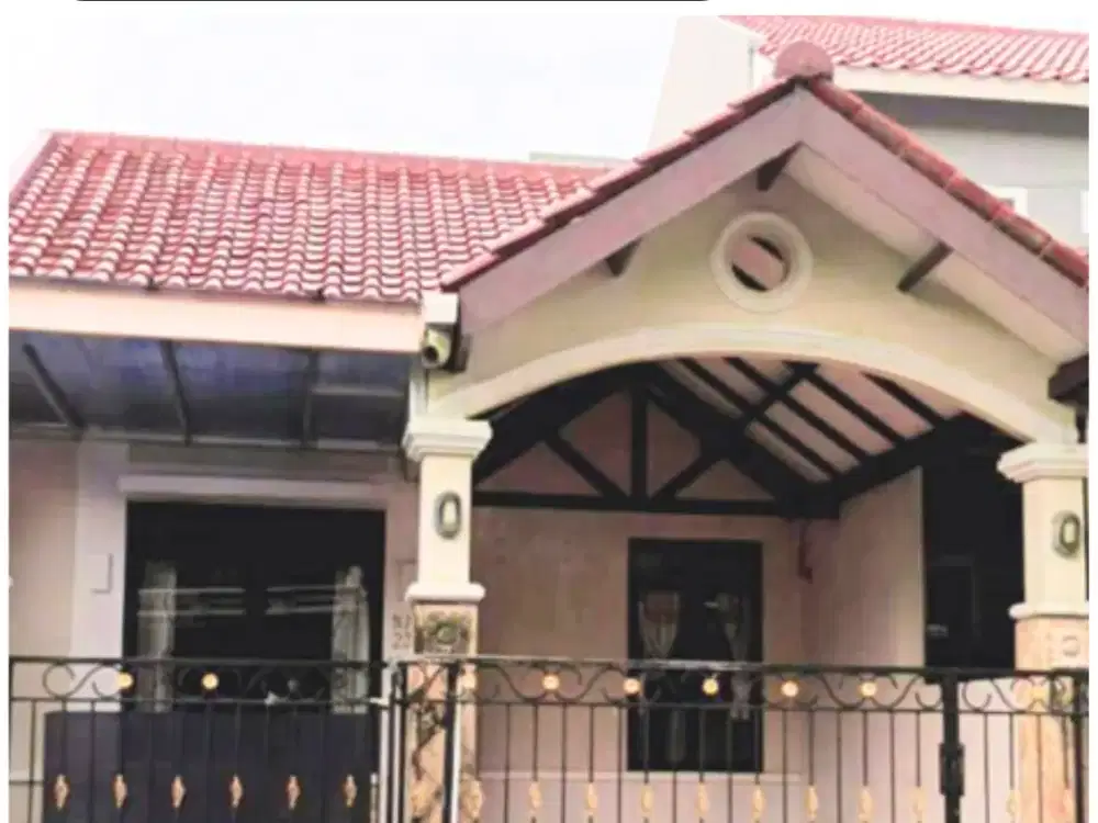 JUAL CEPAT RUMAH SIAP HUNI DENGAN HARGA MENARIK DI LOKASI STRATEGIS!!