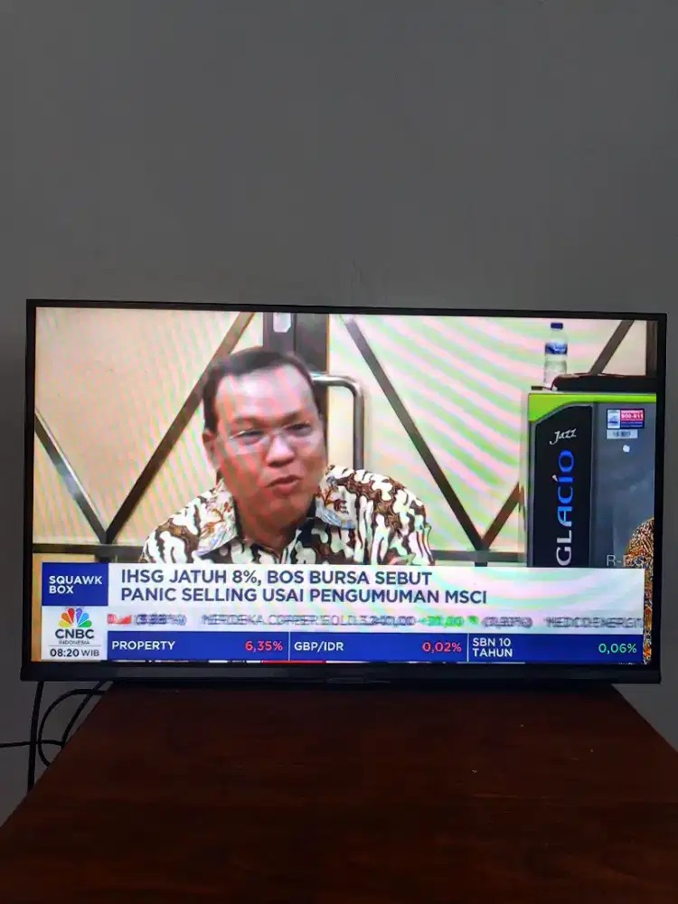 TV LED samsung ua32t4503ak