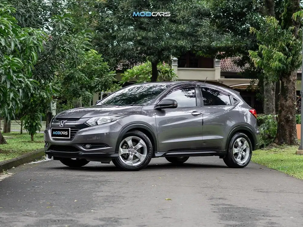 TERMURAH! Honda Hrv E Matic 2017 Grey Cash Low KM
