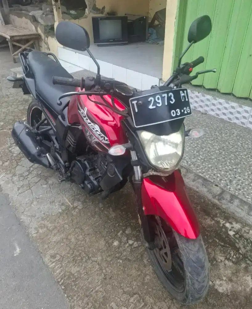 Yamaha Byson Red