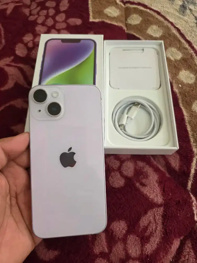 iphone 14 resmi iBox,mulus like new,fulset original,istimewa