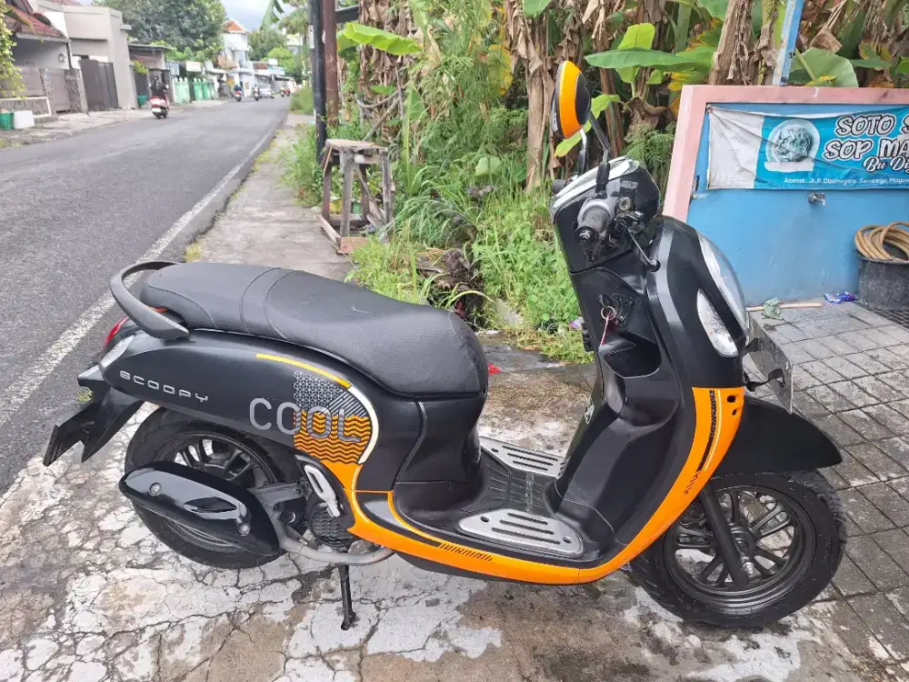 Scoopy 2022 pajak baru mulus bisa cash/kredit syariah TERMURAH