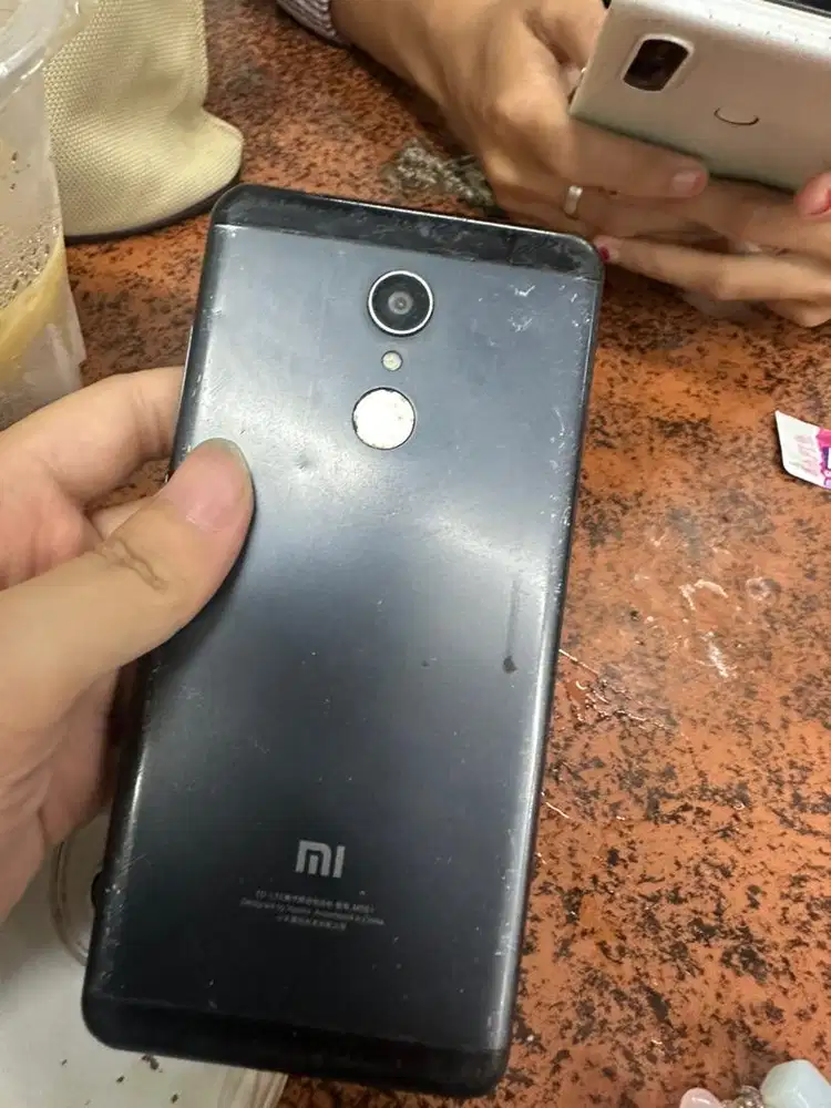 Redmi 5 ram 2/16gb