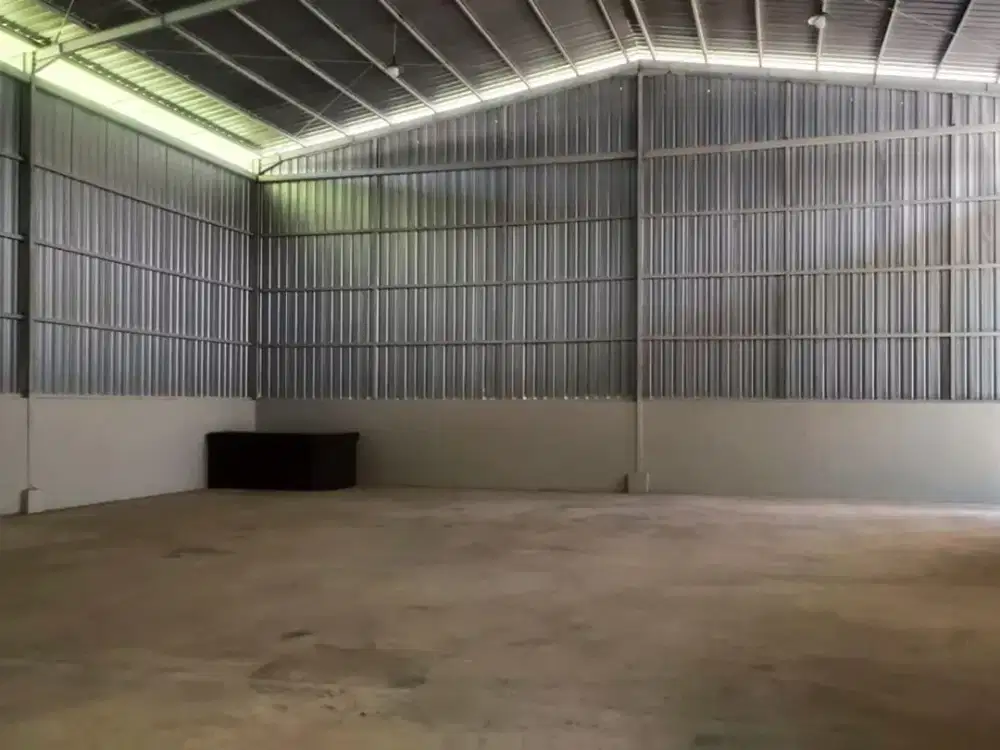 Disewakan Gudang 300 m2 Dekat JABABEKA INDUSTRI CIKARANG BEKASI JAWA BARAT