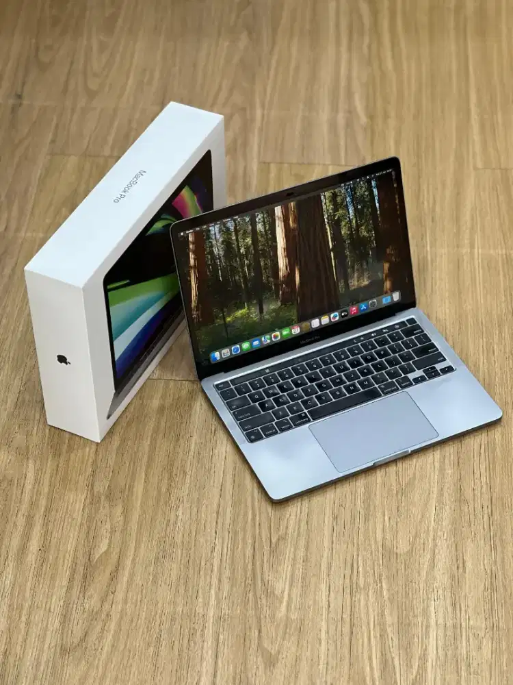 MacBook Pro M1 2020 13inch 8/256
