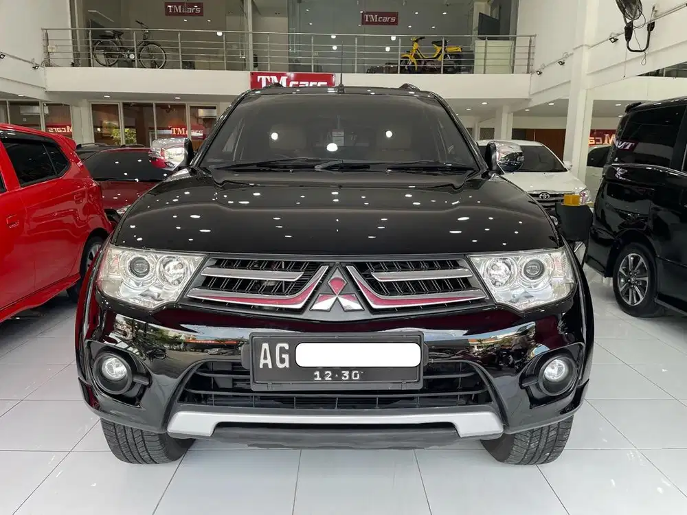 Mitsubishi Pajero Exceed 2015 Automatic Istimewa