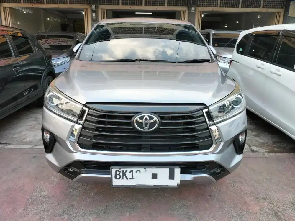 Toyota Innova Reborn V Diesel Solar AT Matic 2021