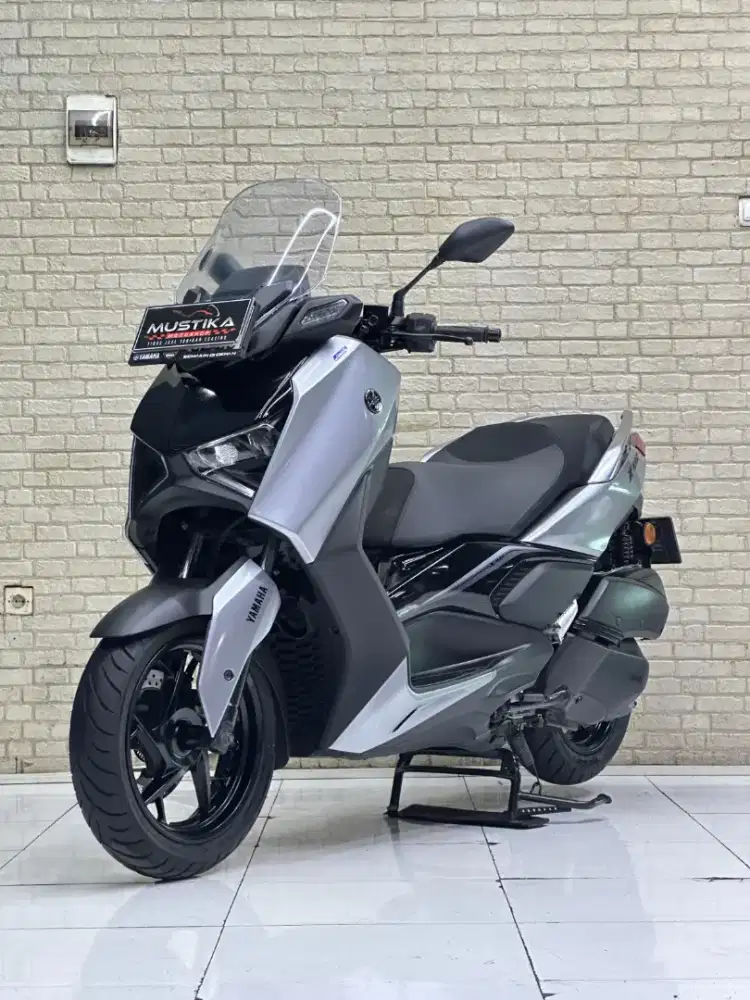 LIKENEW‼️ Yamaha New Xmax 250 Connected 2025 Elixir Dark Silver | dava