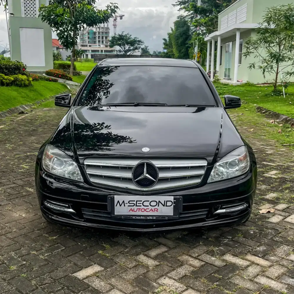 Mercedes Benz C200 Kompressor 2009 1.8 Bensin Matic KM 88ribu Langka