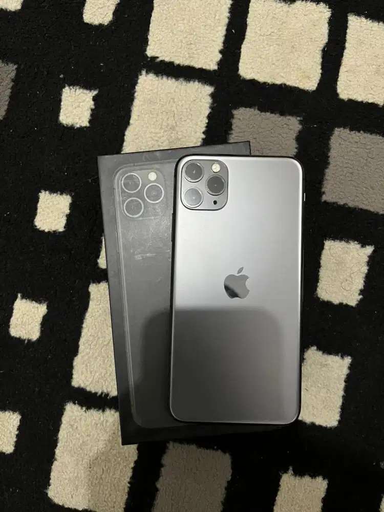 iphone 11 pro max 64gb inter