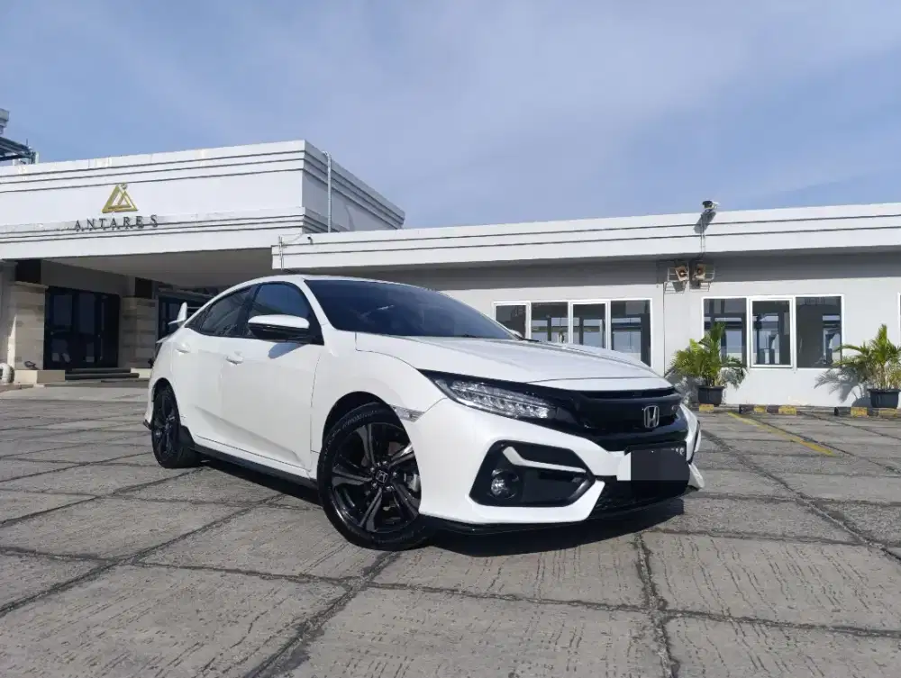 CAKEP!! Honda CIVIC HATCHBACK RS AT 2021