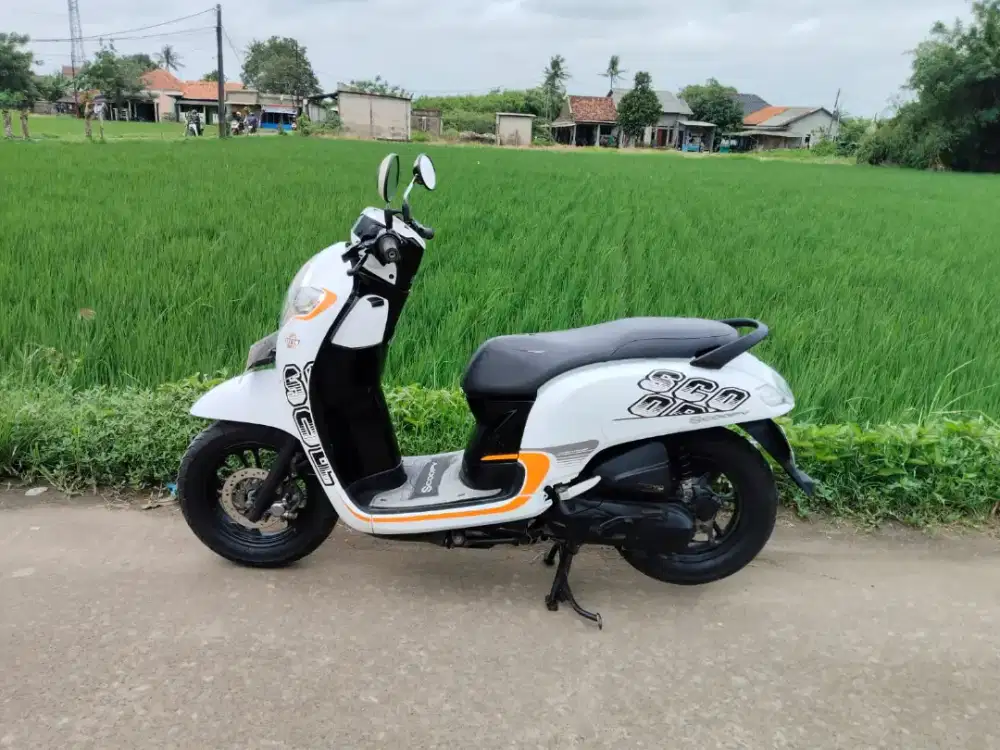 Honda Scoopy f1 esp tahun 2017 di Tangerang