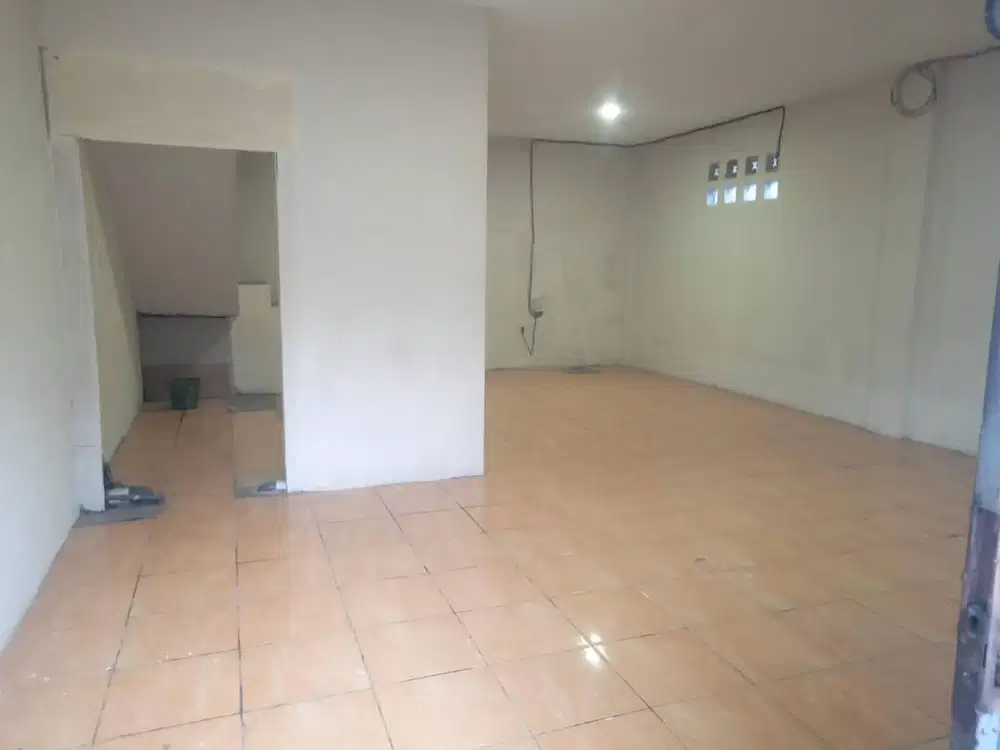 Dijual Ruko Strategisi di Mainroad Taman Rahayu Bandung