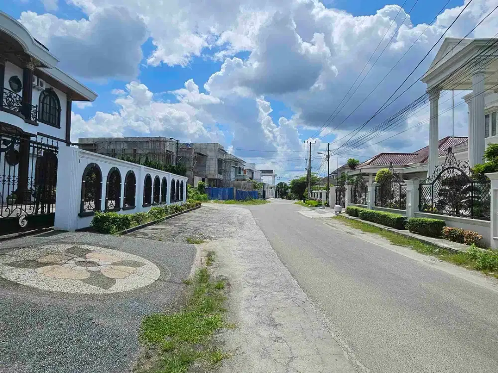 Tanah 600m2 di Hook, Komplek Pemda, dekat Mal SKA dan Eka Hospital.