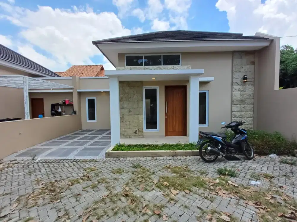 RUMAH BARU DALAM CLUSTER DI SIDOMOYO GODEAN
