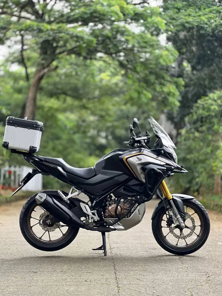 HONDA CB 150X 2022 HITAM KM 900 PERAK PAJAK PANJANG SIAP TOURING
